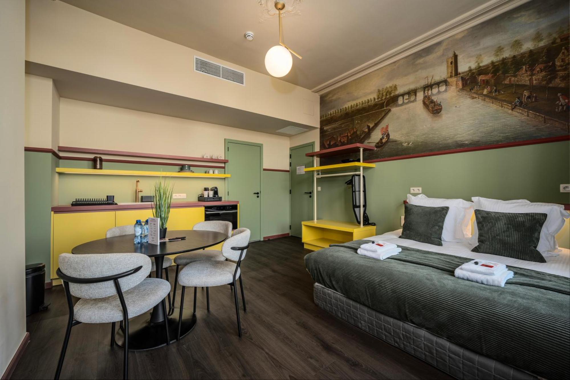 Appart hôtel The Queen's Twelve By Romy&travis *