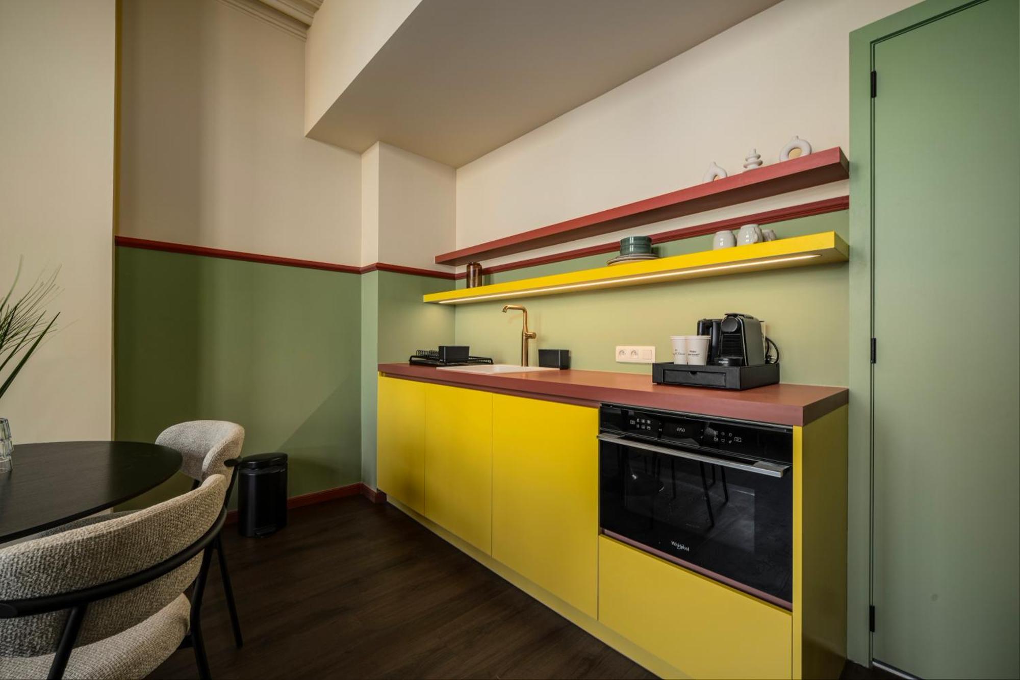 Appart hôtel The Queen's Twelve By Romy&travis